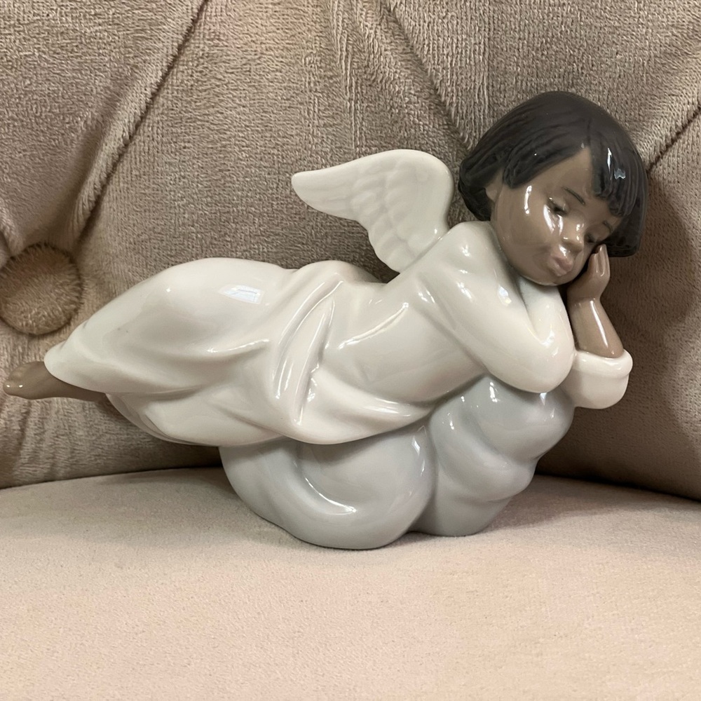 Lladro Heavenly Dreamer